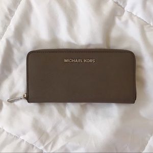 Michael Kors Taupe Wallet